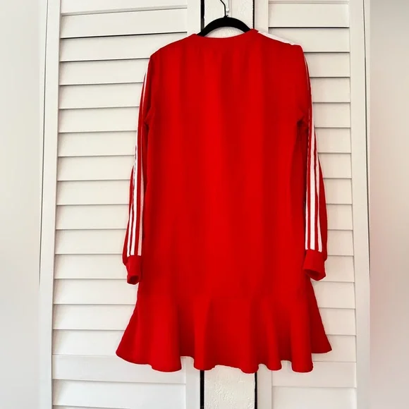 Adidas |  Sleek drop hem dress in red - Picture 8 of 8